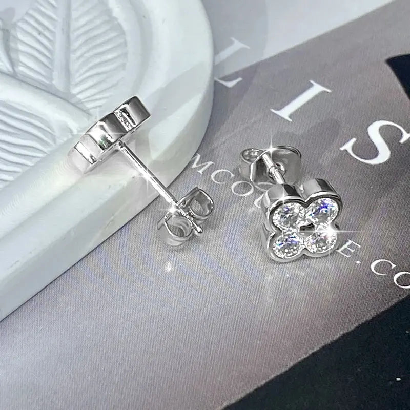 Anziw GRA Certified 3mm D Moissanite Diamond Stud Earrings for Women 14k Gold Filled Earrings Lucky Clover Flower Jewelry Gifts