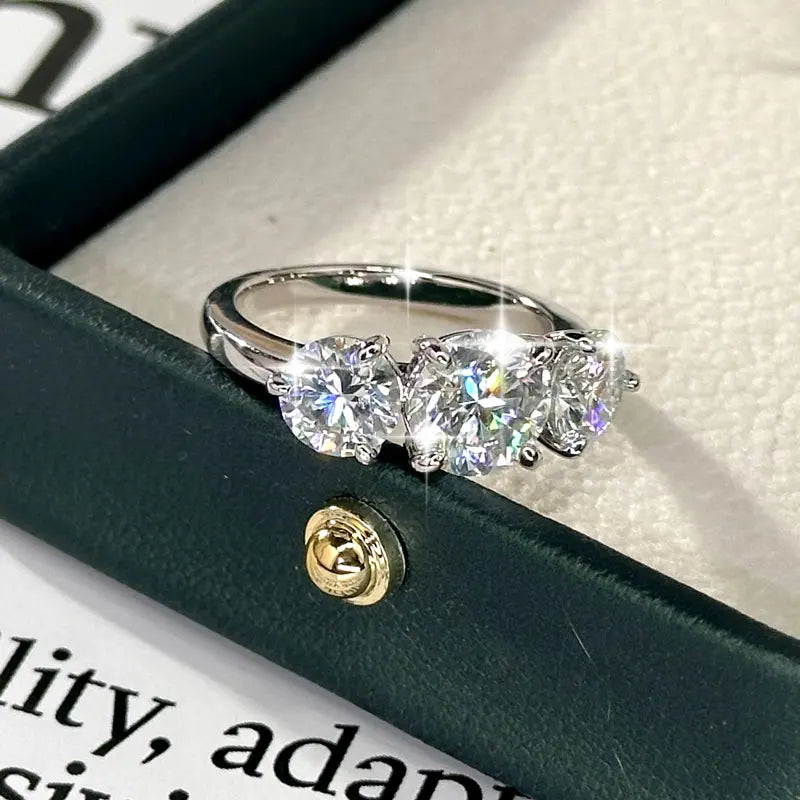 Anziw 8mm&6.5mm 4CTTW Round Moissanite Wedding Engagement Ring 14k Gold Filled Classic 3-Stones Promise Finger Jewelry for Women