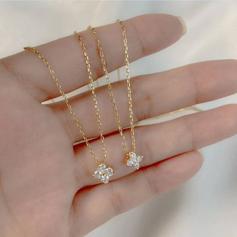 Anziw Lucky Clover Flower 3mm Moissanite Jewelry Set 925 Silver Pendant Necklace Stud Earrings for Women S925 Charm Fine Jewelry
