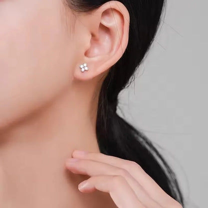 Trendy Clover Flower Stud Earrings 3mm D Moissanite Lab Diamond 100% Real 925 Silver Piercing Ear Jewelry for Women Gifts 2025