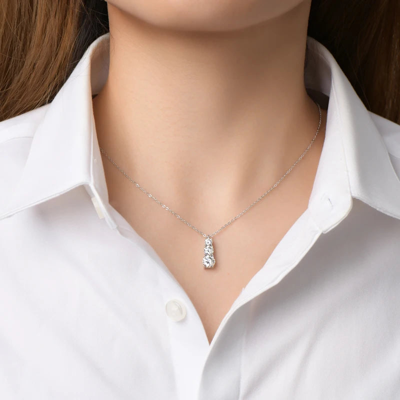 925 Silver D1.85CT Moissanite Necklace Certified Gradual Three Stone Pendant Collar Wedding Anniversary Jewelry Gift for Women