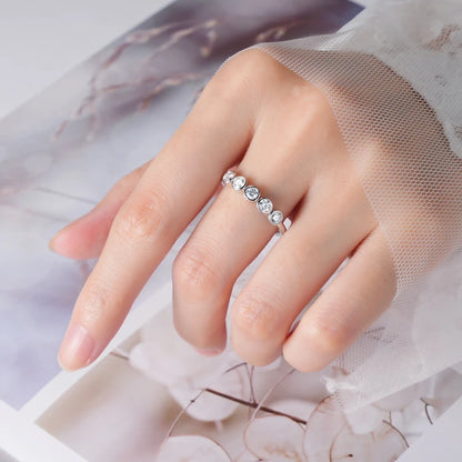 Anziw 925 Sterling Silver 3mm D-E Moissanite Rings for Women Fashion Five Stones Ring Daily Wear Finger Band Fine Jewelry Gifts