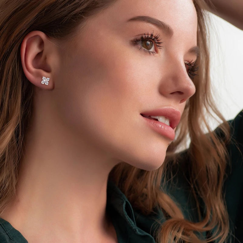 Trendy Clover Flower Stud Earrings 3mm D Moissanite Lab Diamond 100% Real 925 Silver Piercing Ear Jewelry for Women Gifts 2025