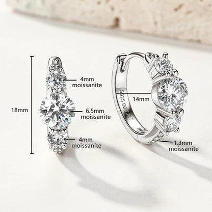 Anziw Classic 6.5mm&4mm&1.3mm D Moissanite 3-Stone Hoop Huggies Earrings 925 Silver Fine Jewelry Valentine's Day Gift for Women
