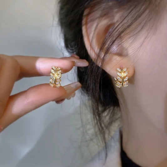Anizw 1.3mm D Moissanite Earrings 925 Sterling Silver Mini Hoops 14k Gold Plated Cute Leaf Earring Studs for Women Trend Jewelry