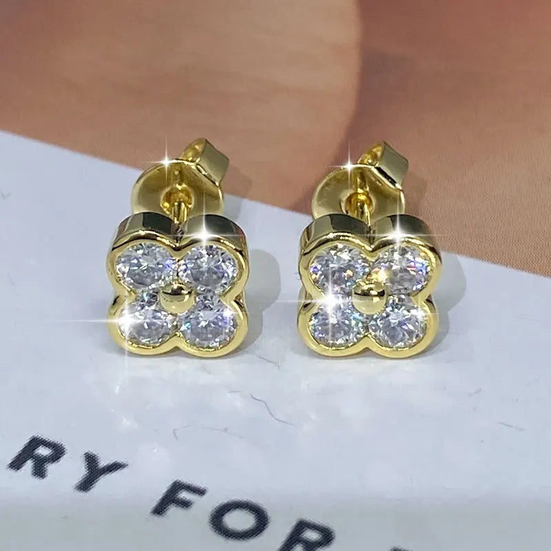 Anziw GRA Certified 3mm D Moissanite Diamond Stud Earrings for Women 14k Gold Filled Earrings Lucky Clover Flower Jewelry Gifts