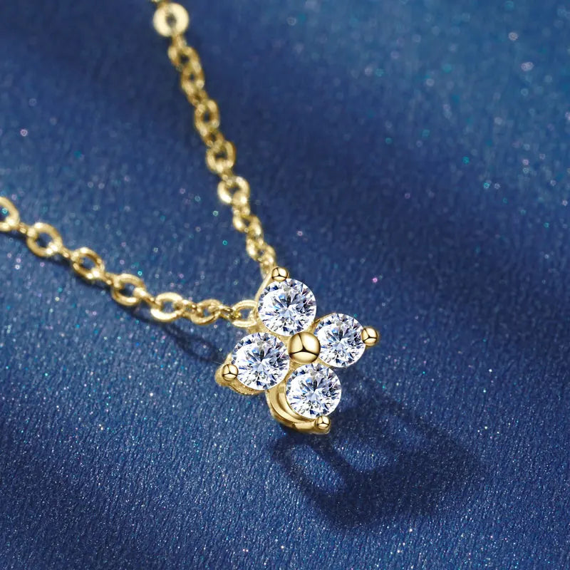 Anziw 100% Real 10K Gold Clover Flower 2.5mm D Moissanite Pendant Necklace Adjustable Chain for Women Lucky Charm Jewelry Gifts