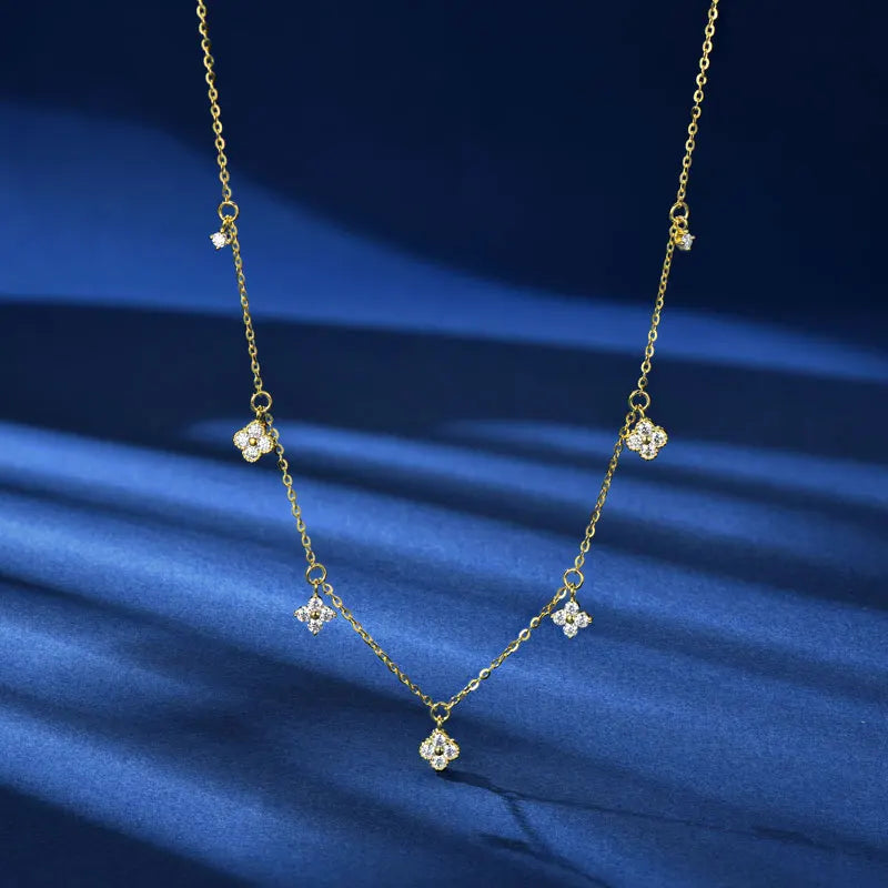 Anziw 2mm Moissanite Pendant Necklace for Women 925 Silver Four Clover Flower Clavicle Necklaces Charm Valentine Gift 2025 Trend
