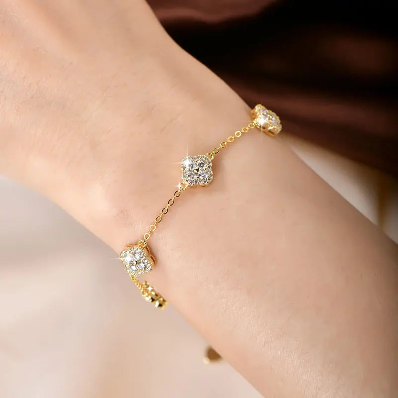 Anziw 14k Gold Filled Moissanite Earrings 2.5mm D Moissanit Clover Flower Stud Earrings for Women GRA Certified Jewelry Charms